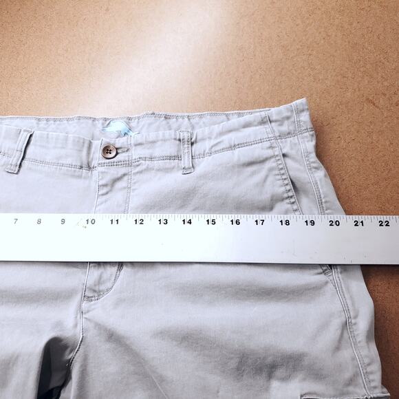 Tommy Bahama Boracay Cargo Bermuda Shorts Men 36 Gray Utility Preppy Minimalist - Picture 5 of 11